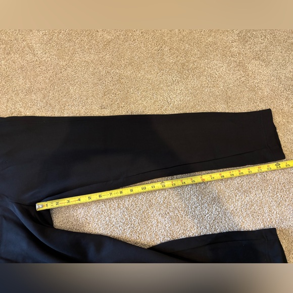 🆕 DANKSIN Luxe Retro Jogger in Black - Picture 5 of 8